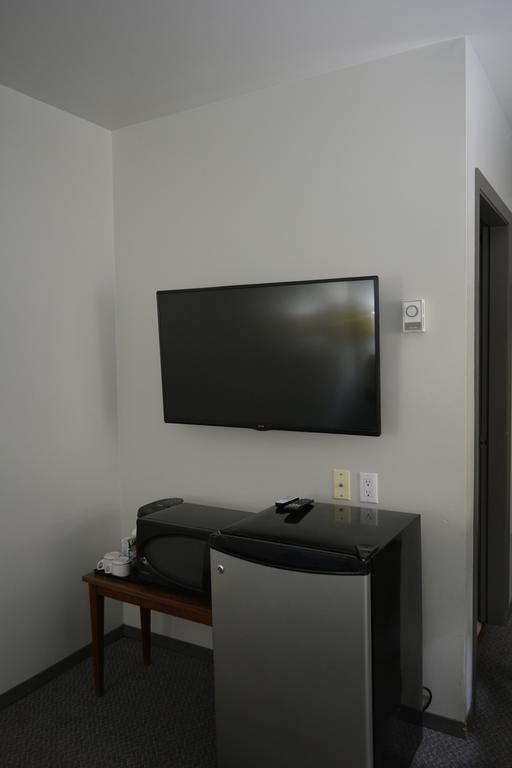 Kalum Motel Terrace Room photo