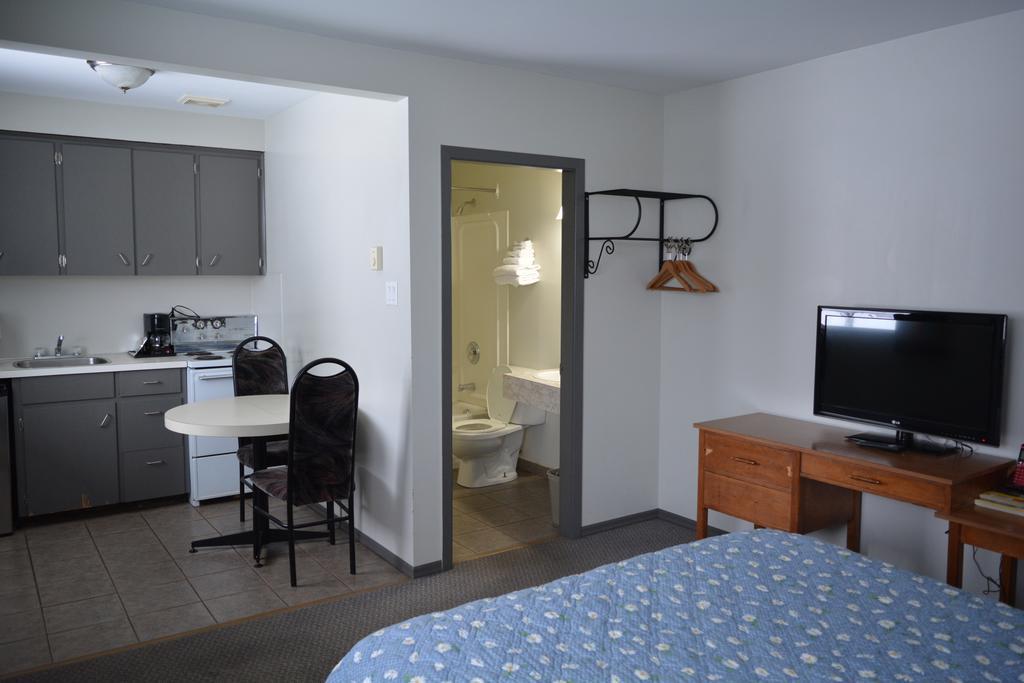 Kalum Motel Terrace Room photo