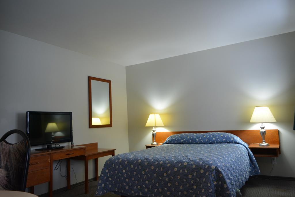 Kalum Motel Terrace Room photo